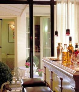 Noir Hotel Parijs