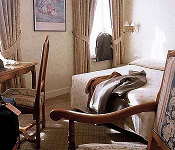 Noir Hotel Parijs